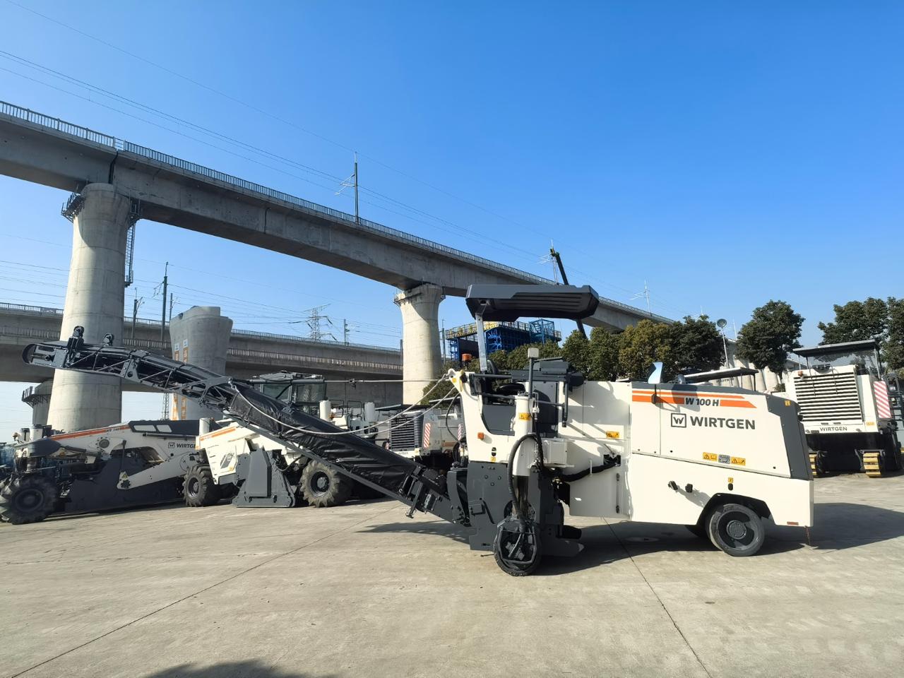 Wirtgen W100H (2016)